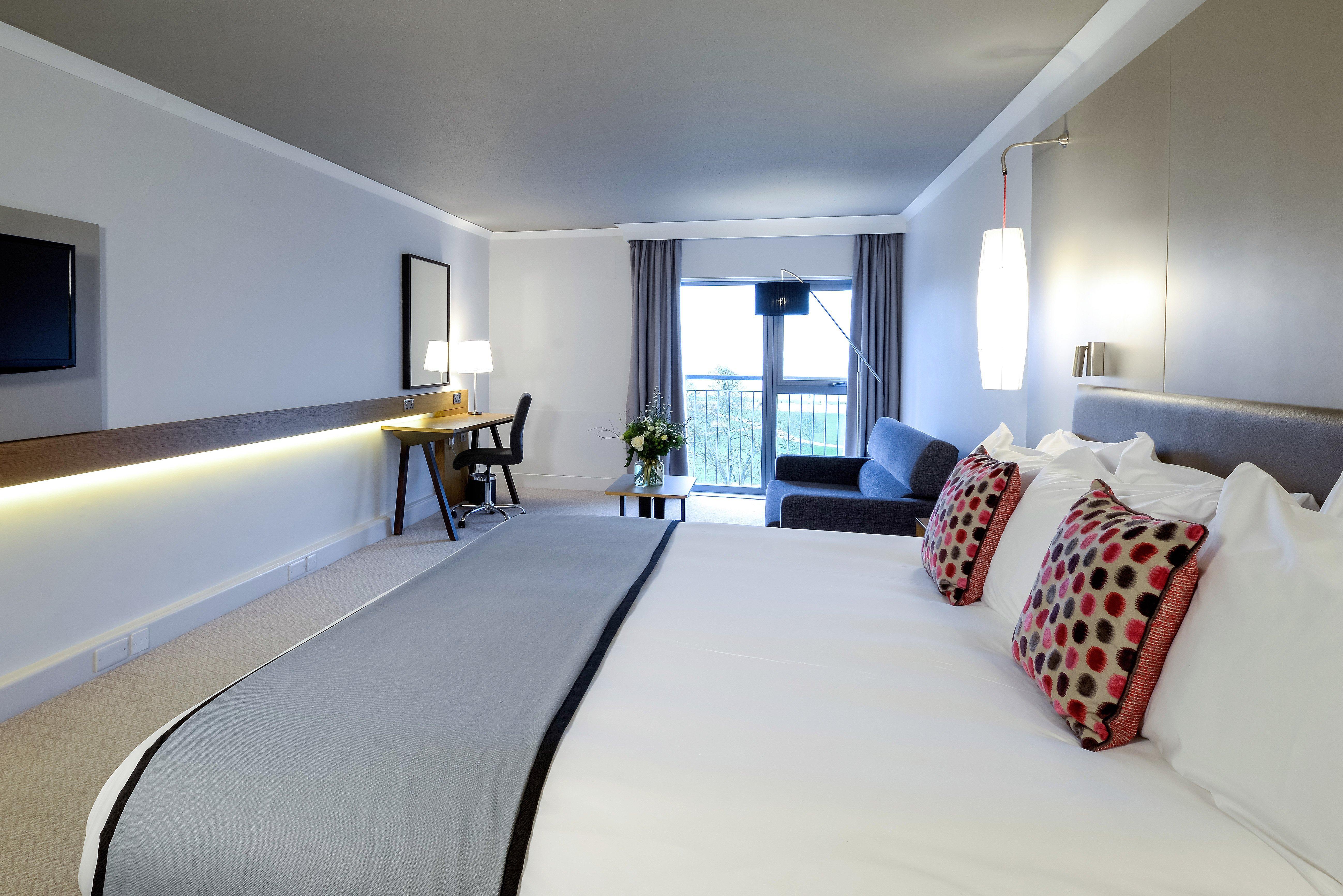 Crowne Plaza Plymouth By Ihg Hotel Exterior photo