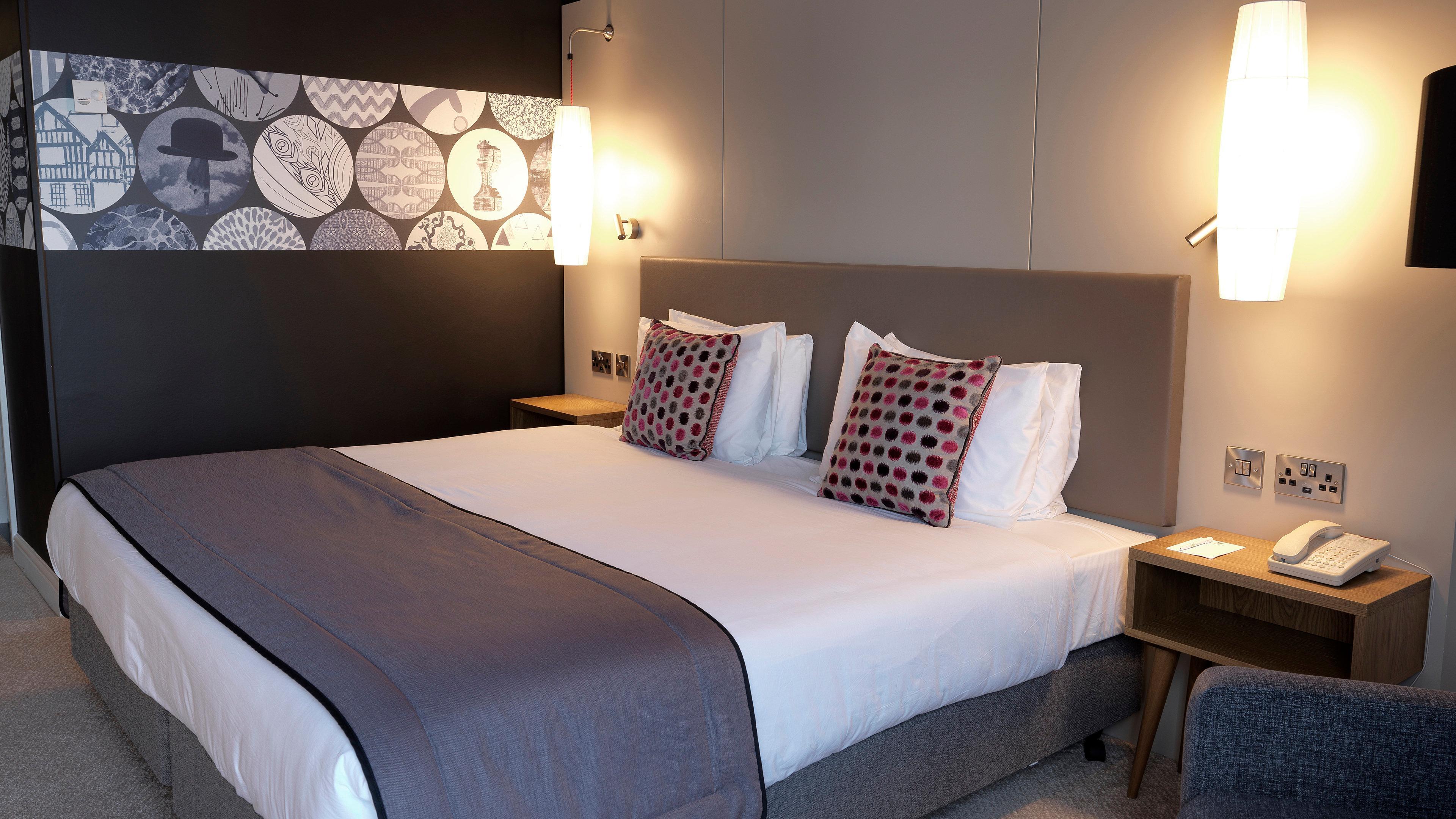 Crowne Plaza Plymouth By Ihg Hotel Exterior photo