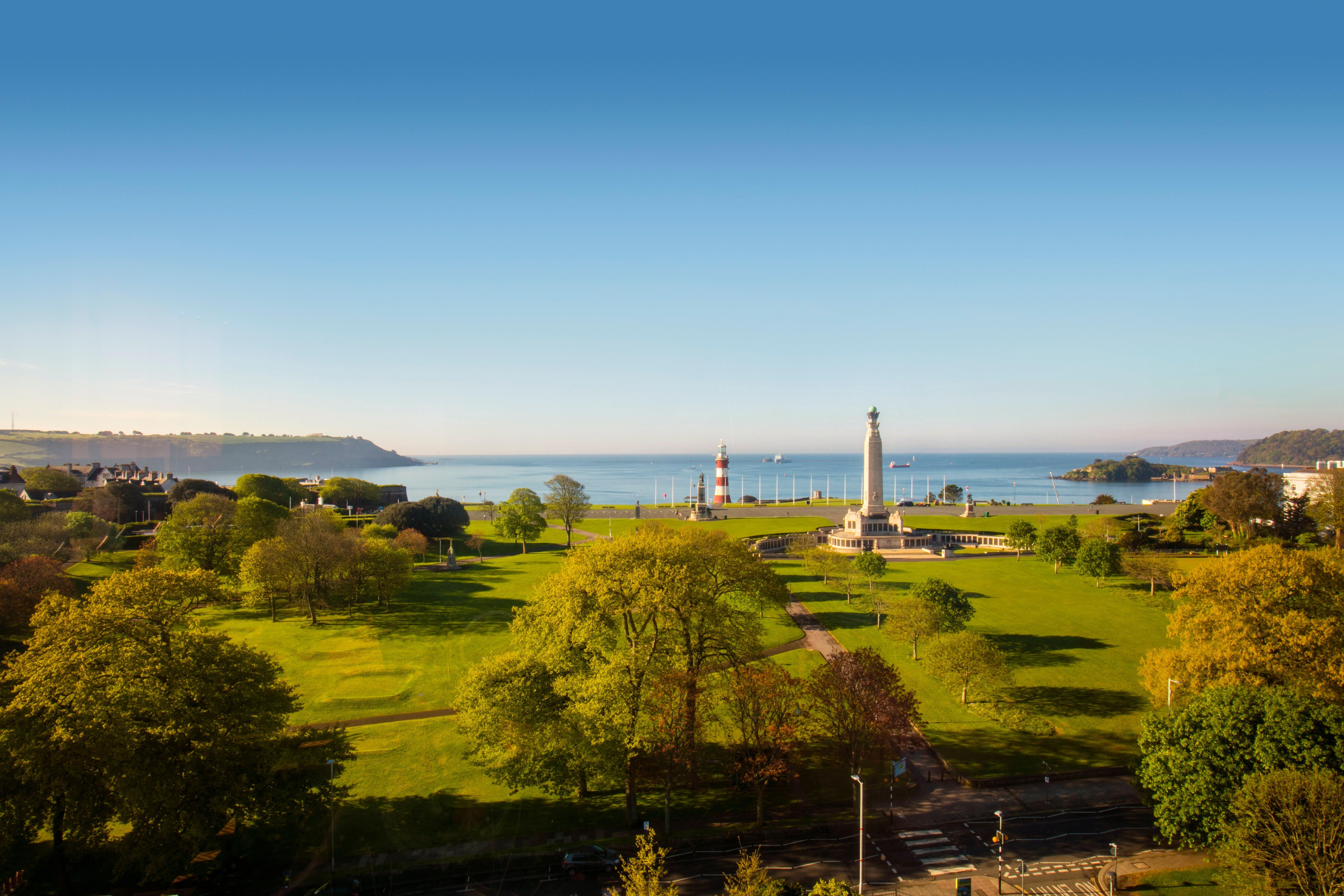 Crowne Plaza Plymouth By Ihg Hotel Exterior photo