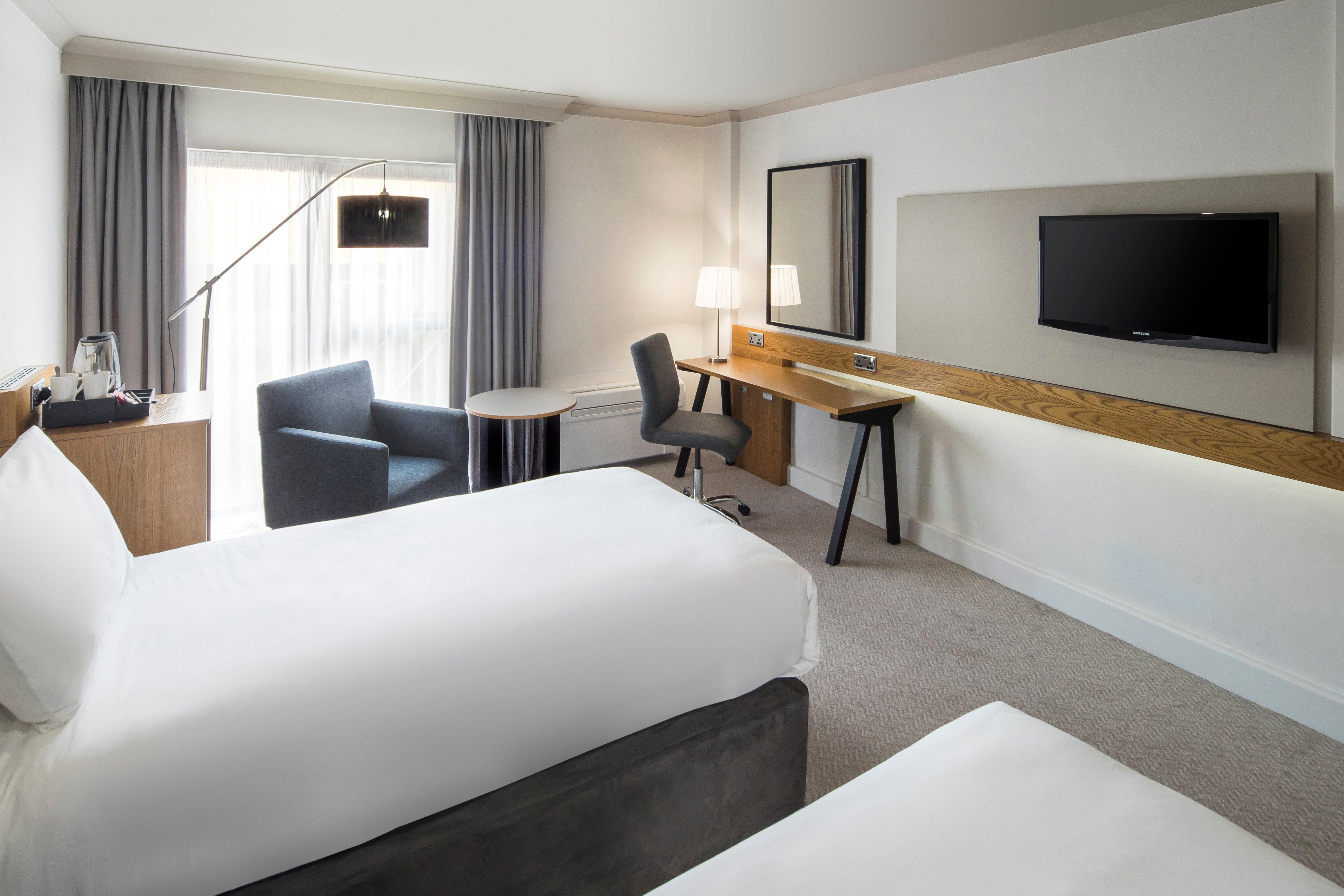 Crowne Plaza Plymouth By Ihg Hotel Exterior photo